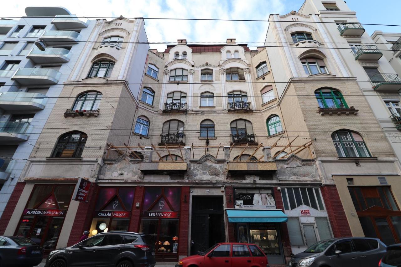 New Guest House A in Király Street 106 Budapest Esterno foto