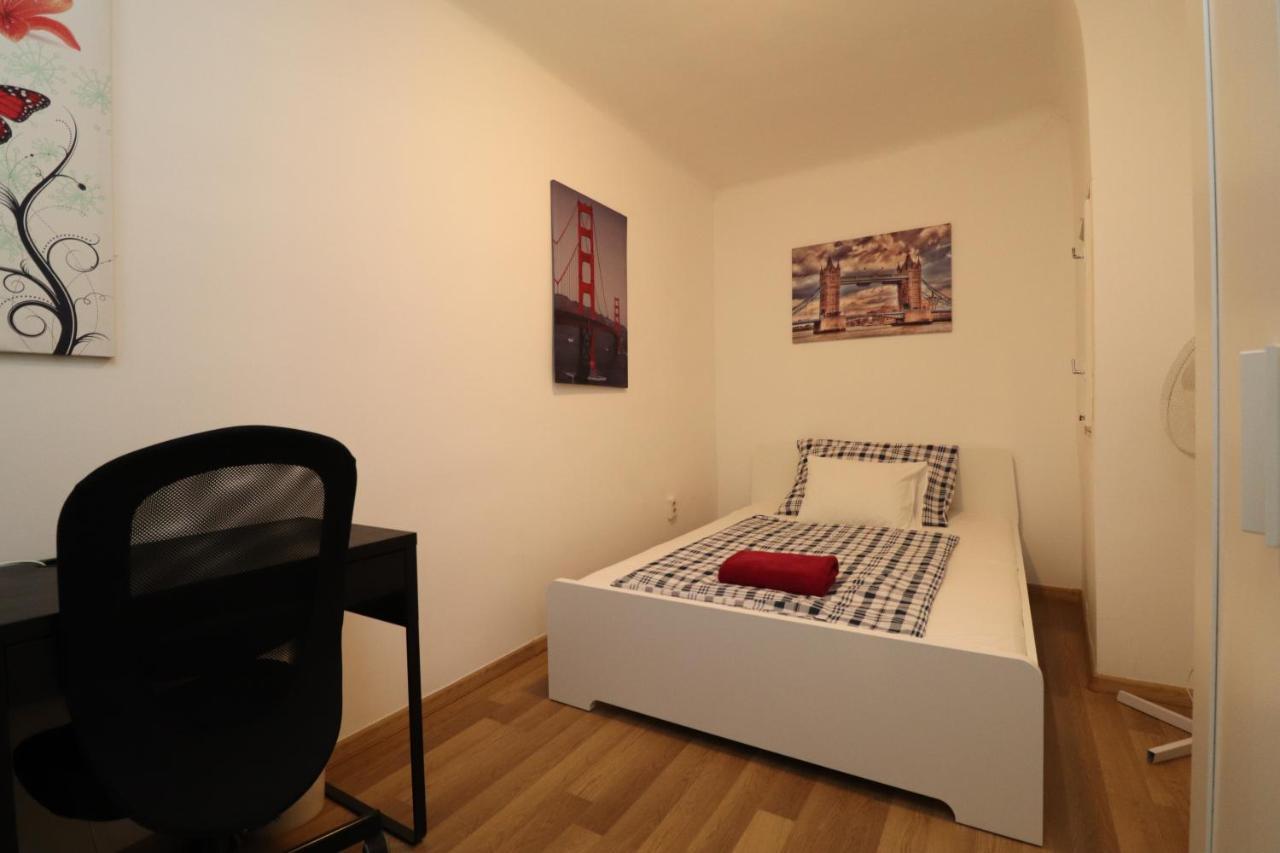 New Guest House A in Király Street 106 Budapest Esterno foto